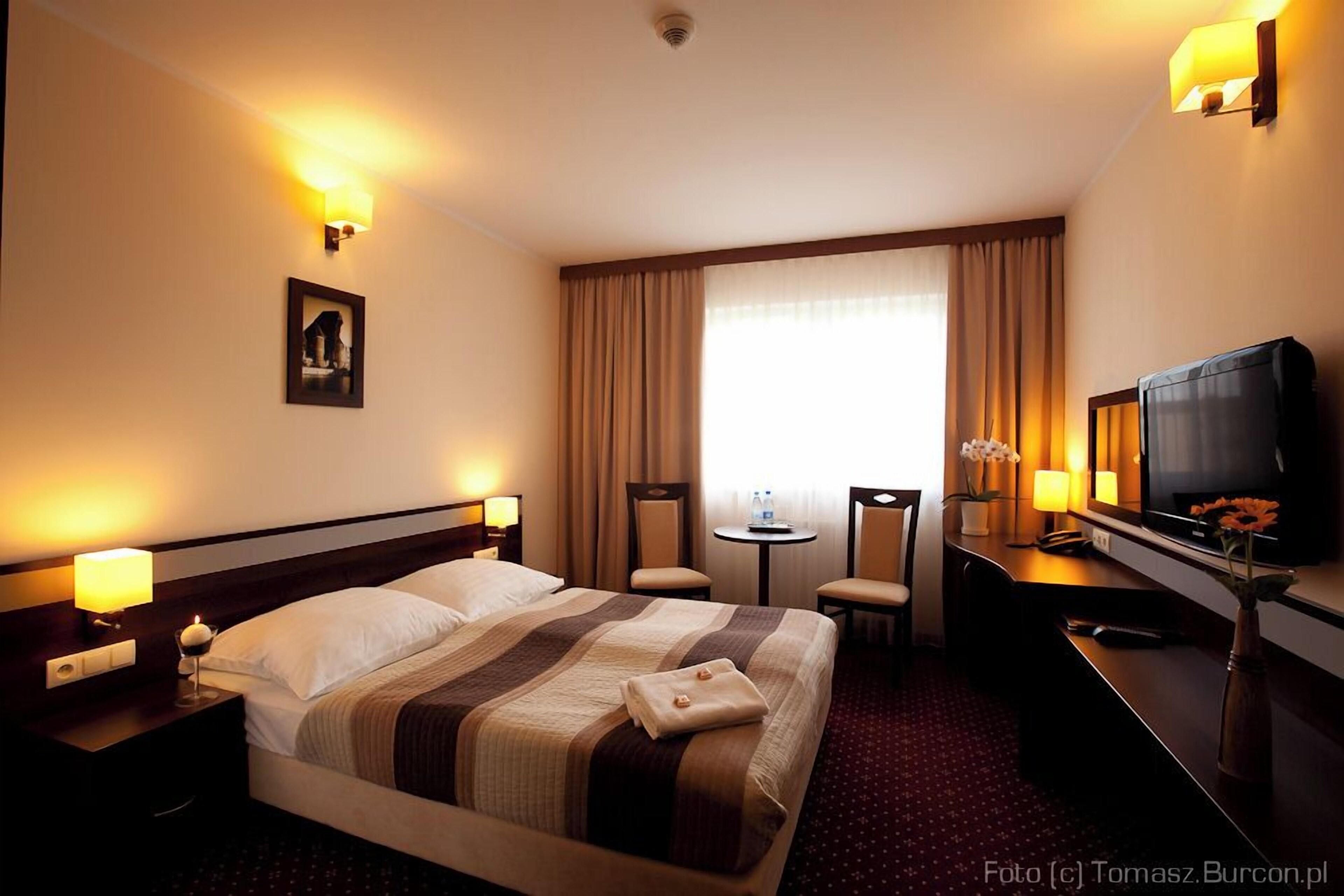 Amber Hotel — Zdjęcia 1